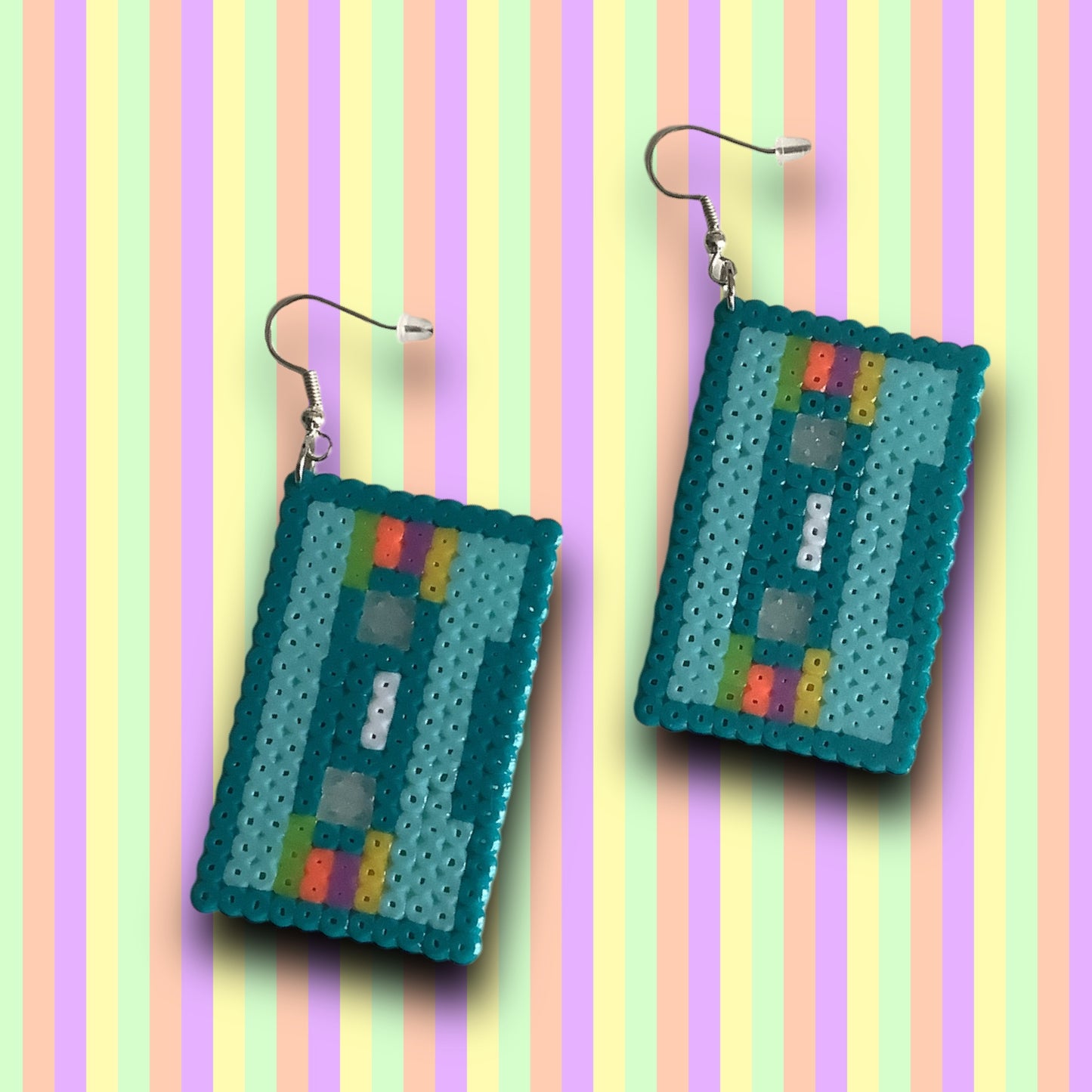 PIXEL RETRO CASSETTE EARRINGS - BLUE