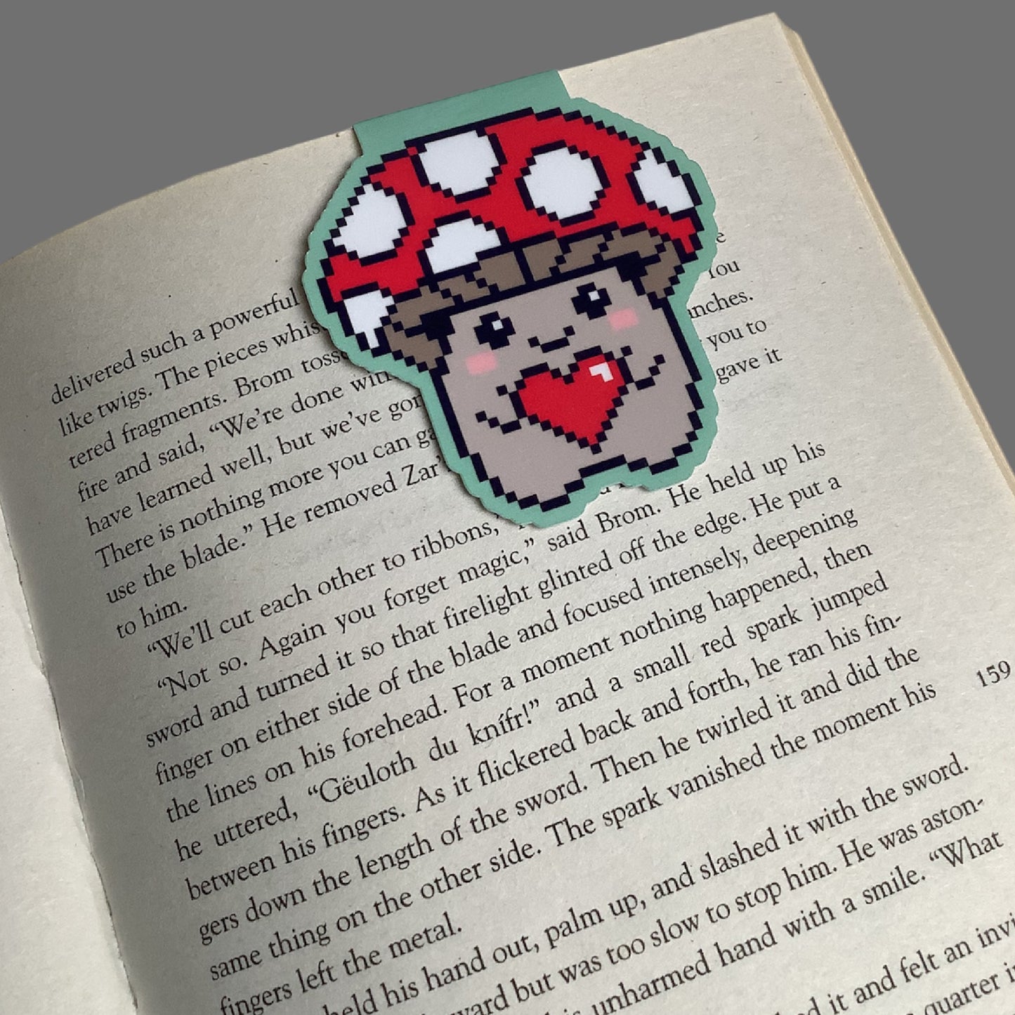 PIXEL MAGNETIC BOOKMARK - LOVE MUSHROOM