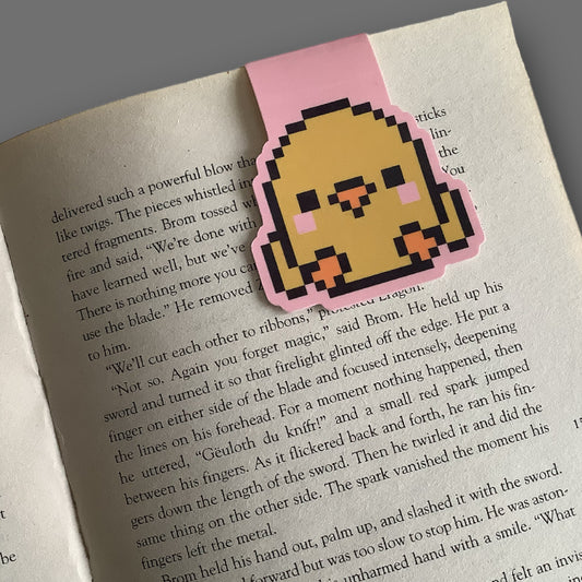 PIXEL MAGNETIC BOOKMARK - CHICK