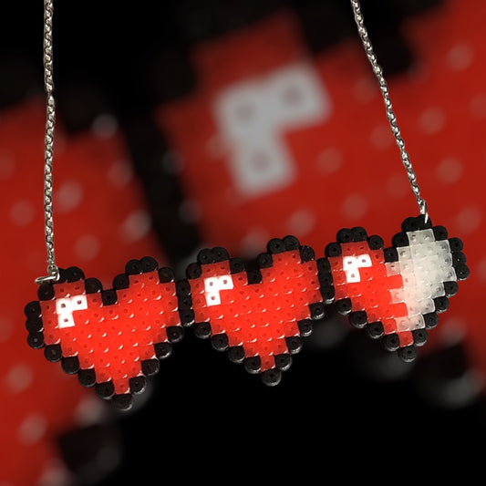 PIXEL GAMER HEART HEALTH NECKLACE