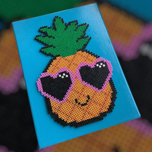 PIXEL CANVAS : FUNKY PINEAPPLE